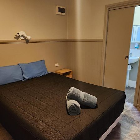 Narrabri Motel And Caravan Park ภายนอก รูปภาพ