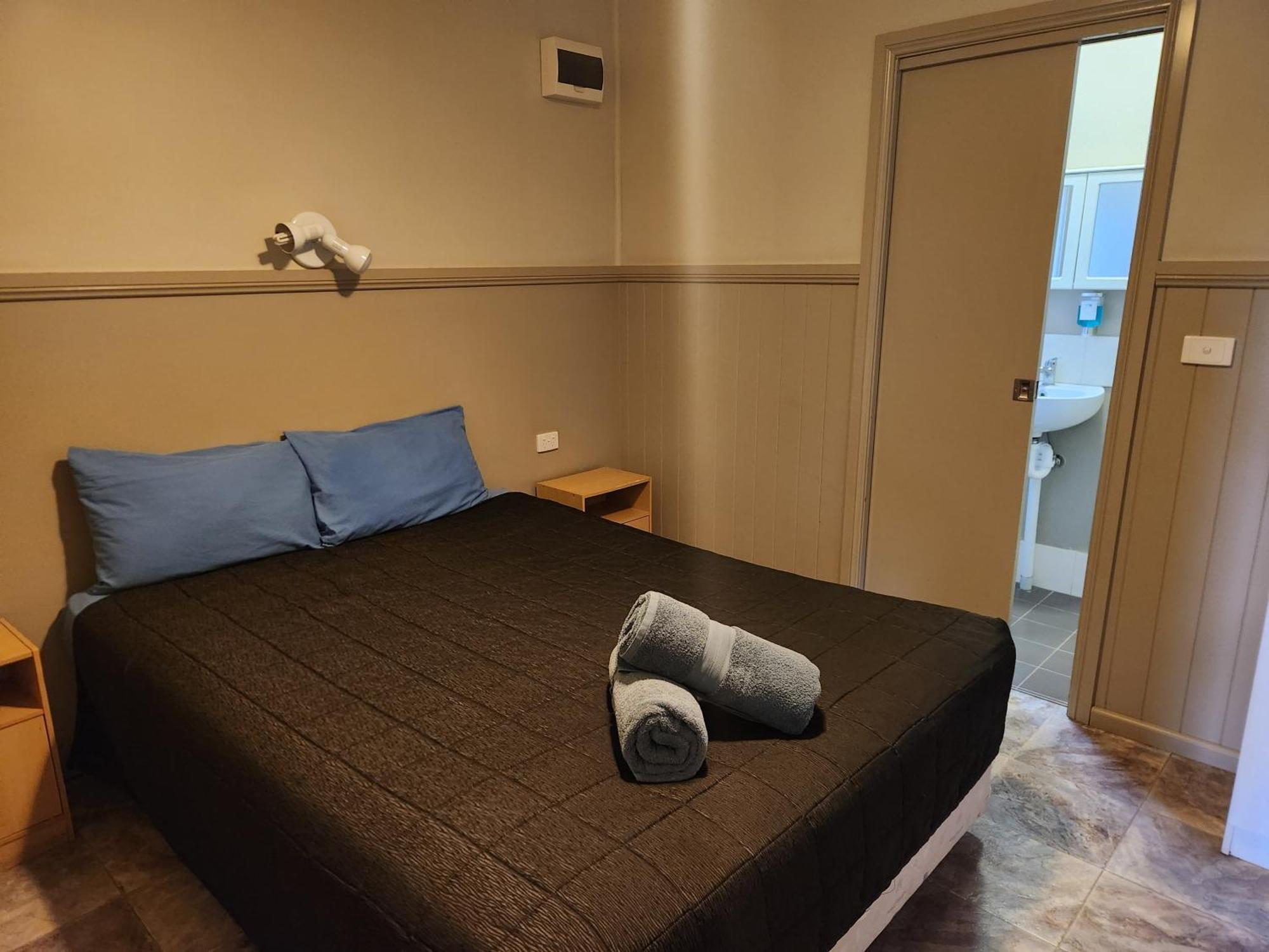 Narrabri Motel And Caravan Park ภายนอก รูปภาพ