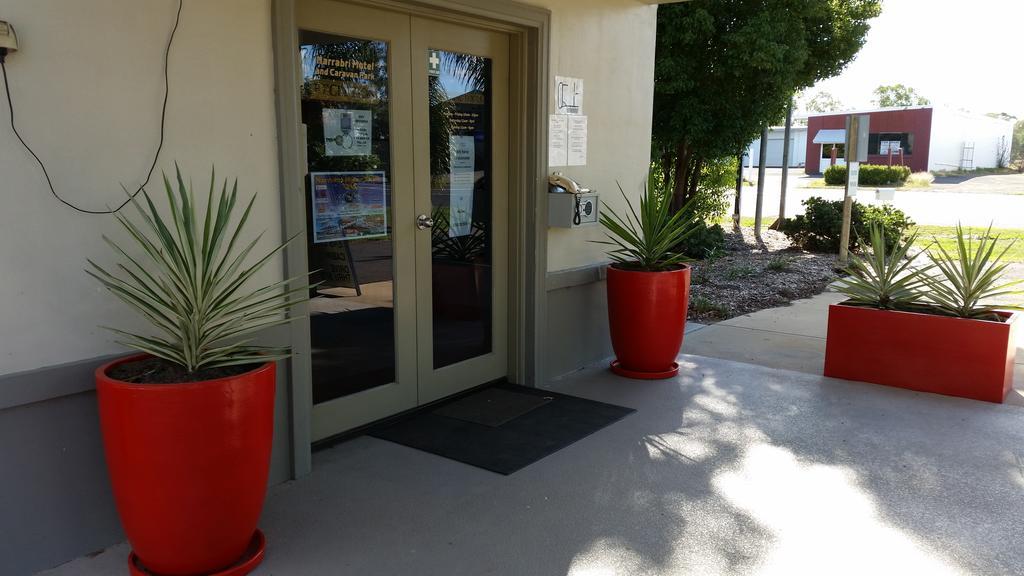 Narrabri Motel And Caravan Park ภายนอก รูปภาพ
