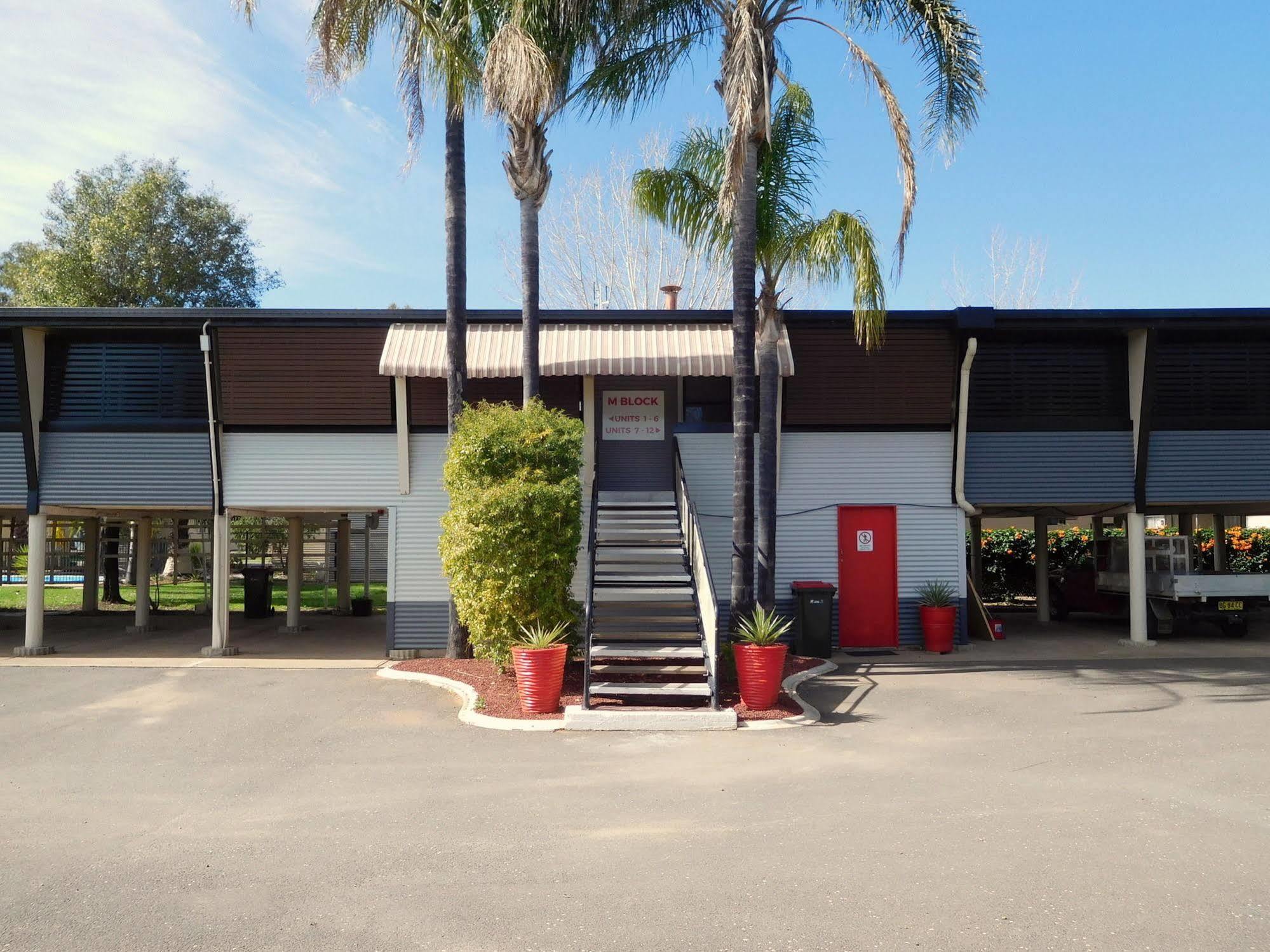Narrabri Motel And Caravan Park ภายนอก รูปภาพ